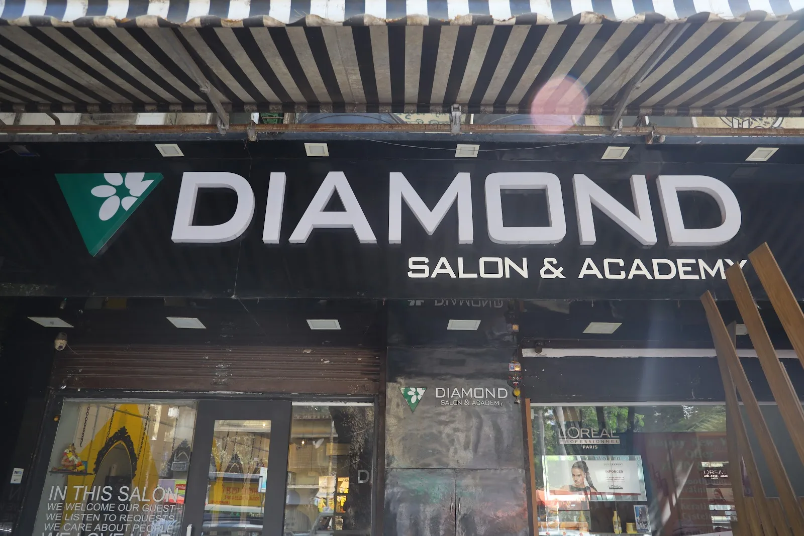 Diamond Salon & Academy