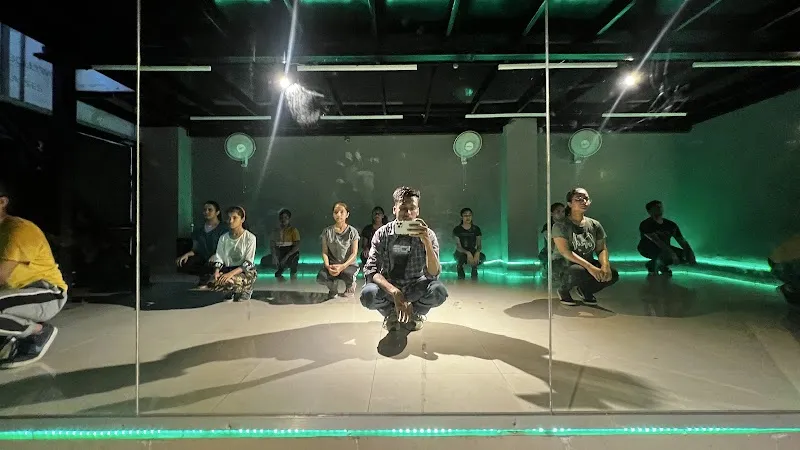 PDS (Piyush Dance Studio)