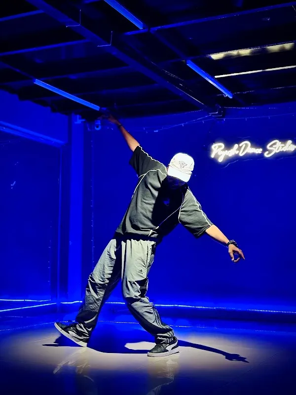 PDS (Piyush Dance Studio)