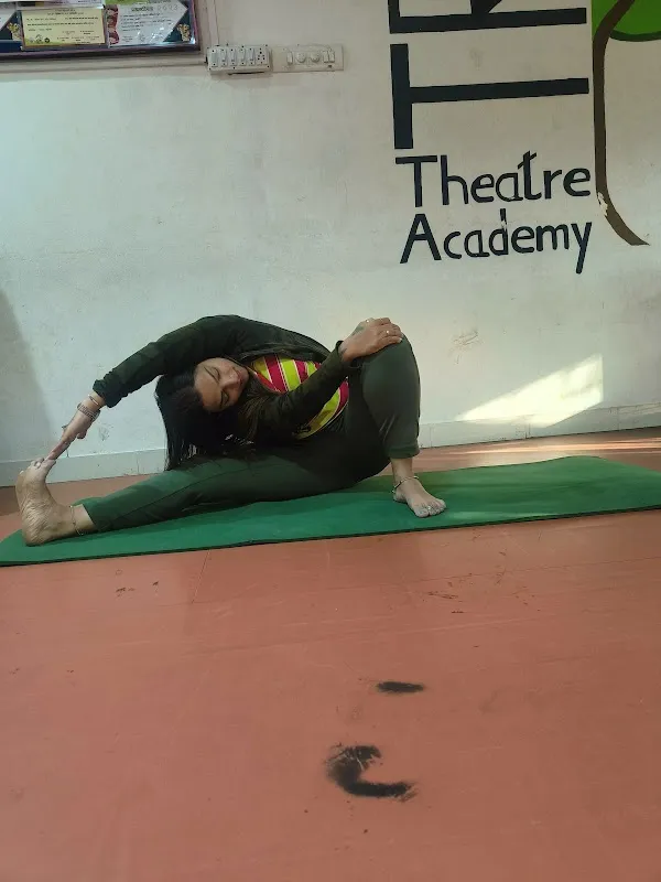 Veena Yogainstructor