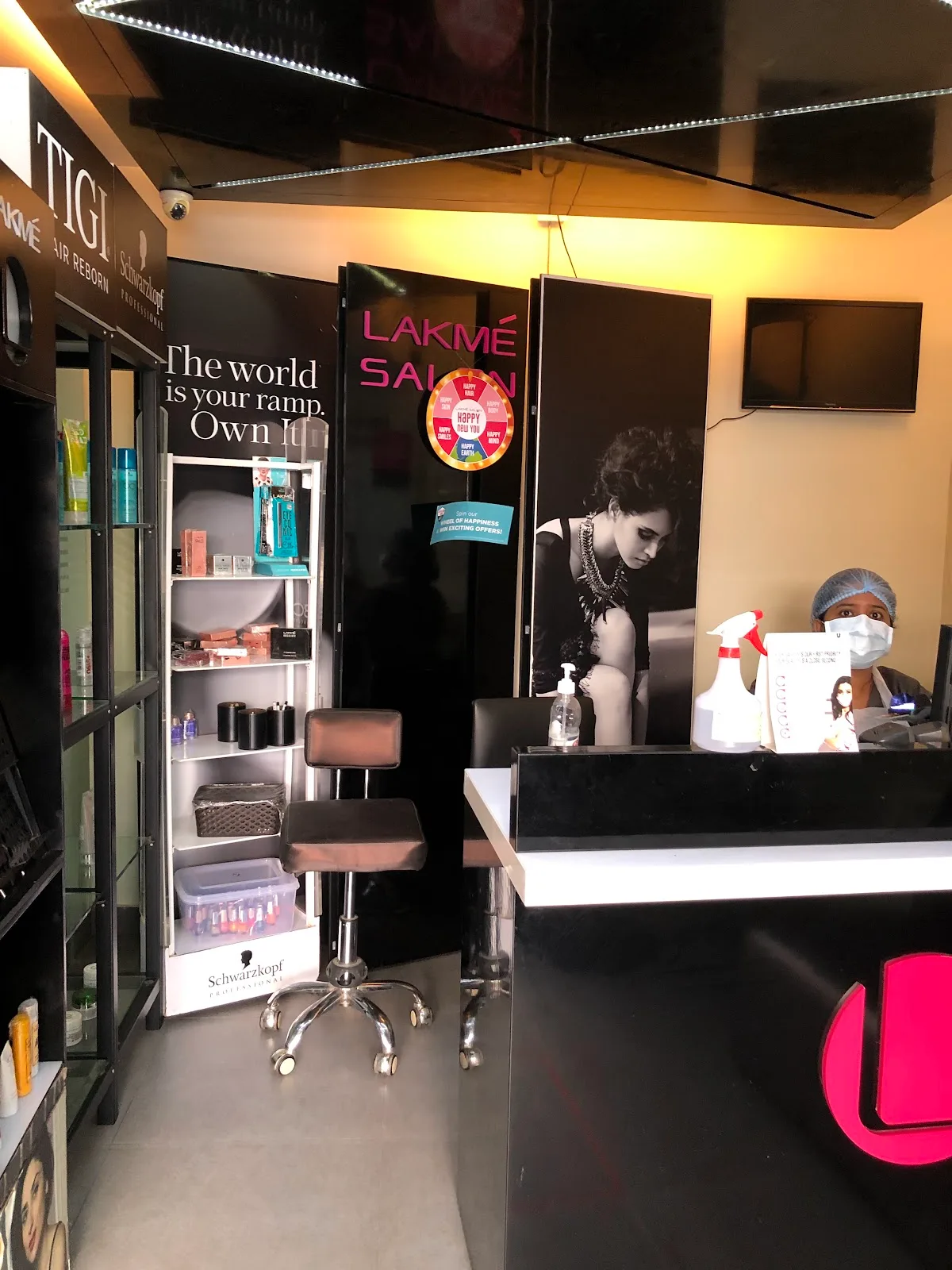 Lakme Salon in Kodambakkam,Chennai
