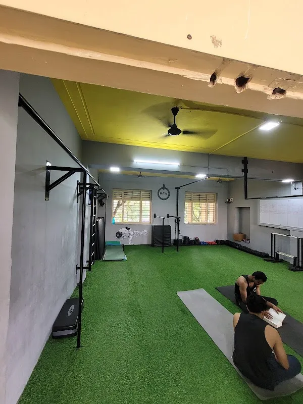 Fitoholic Raw Gym - Where Calisthenics meets Yoga