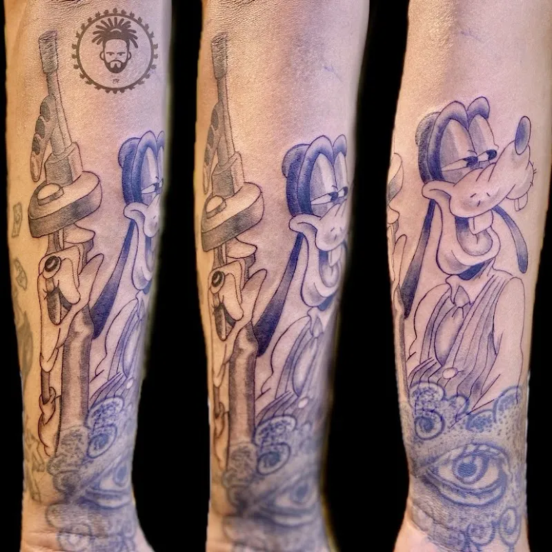 Shaggy Tattoos & Dreadlocks|Tattoo Studio/Tattoo Artist Home Service in Mahalaxmi-Dreadlocks/Piercing Artist Near Mahalaxmi