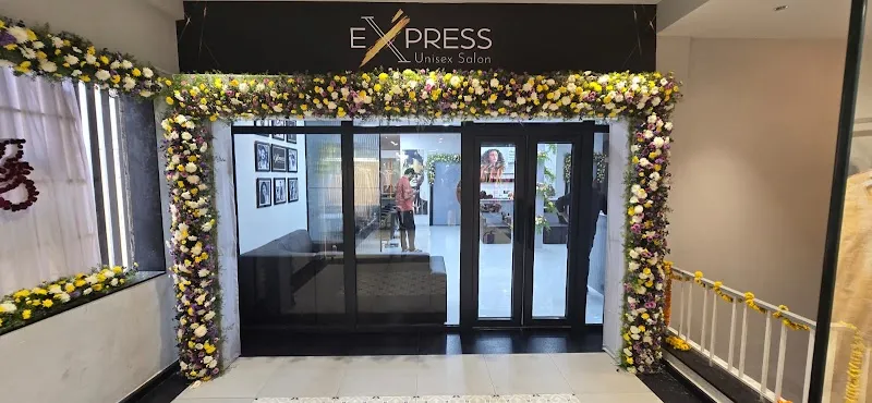 Express Unisex Saloon