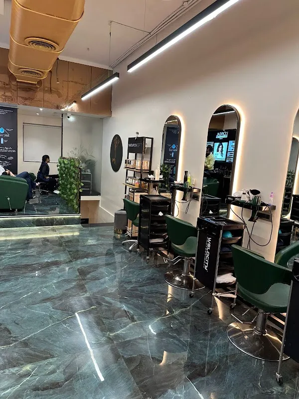 Richlook salon Deonar branch
