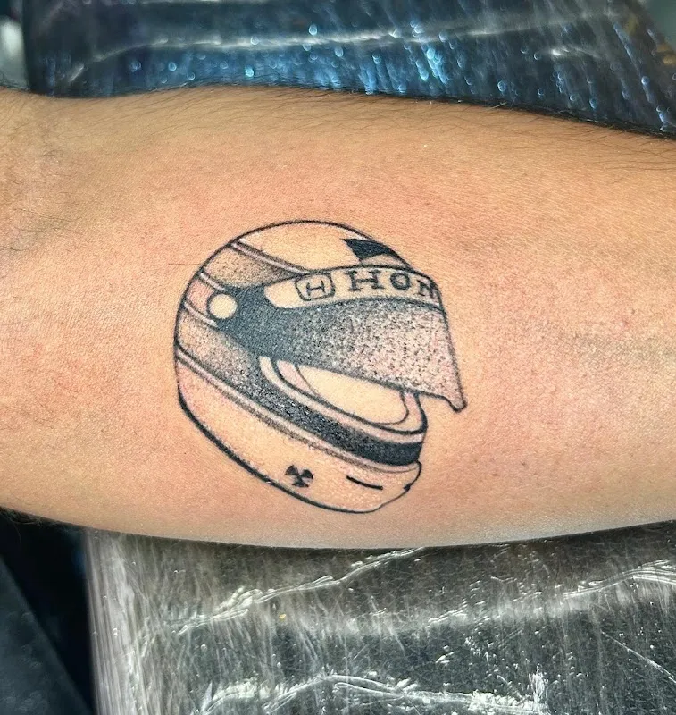 Fred's Tattoo Studio