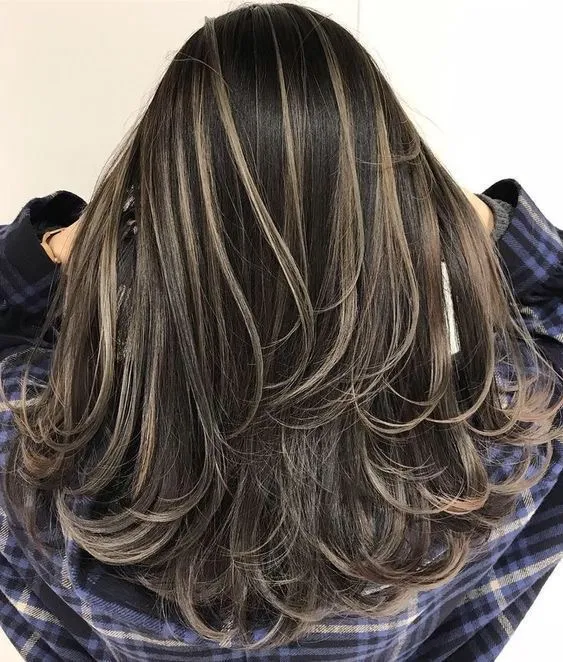 Nimoo's Family Salon And Makeup Studio