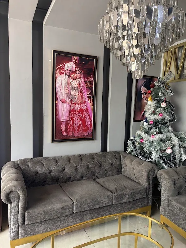Prem Studio Punjabi Bagh