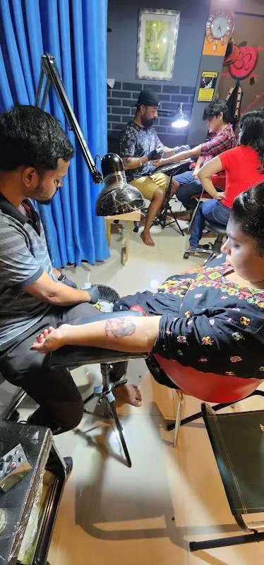 Skinart Tattoo & Piercing Studio