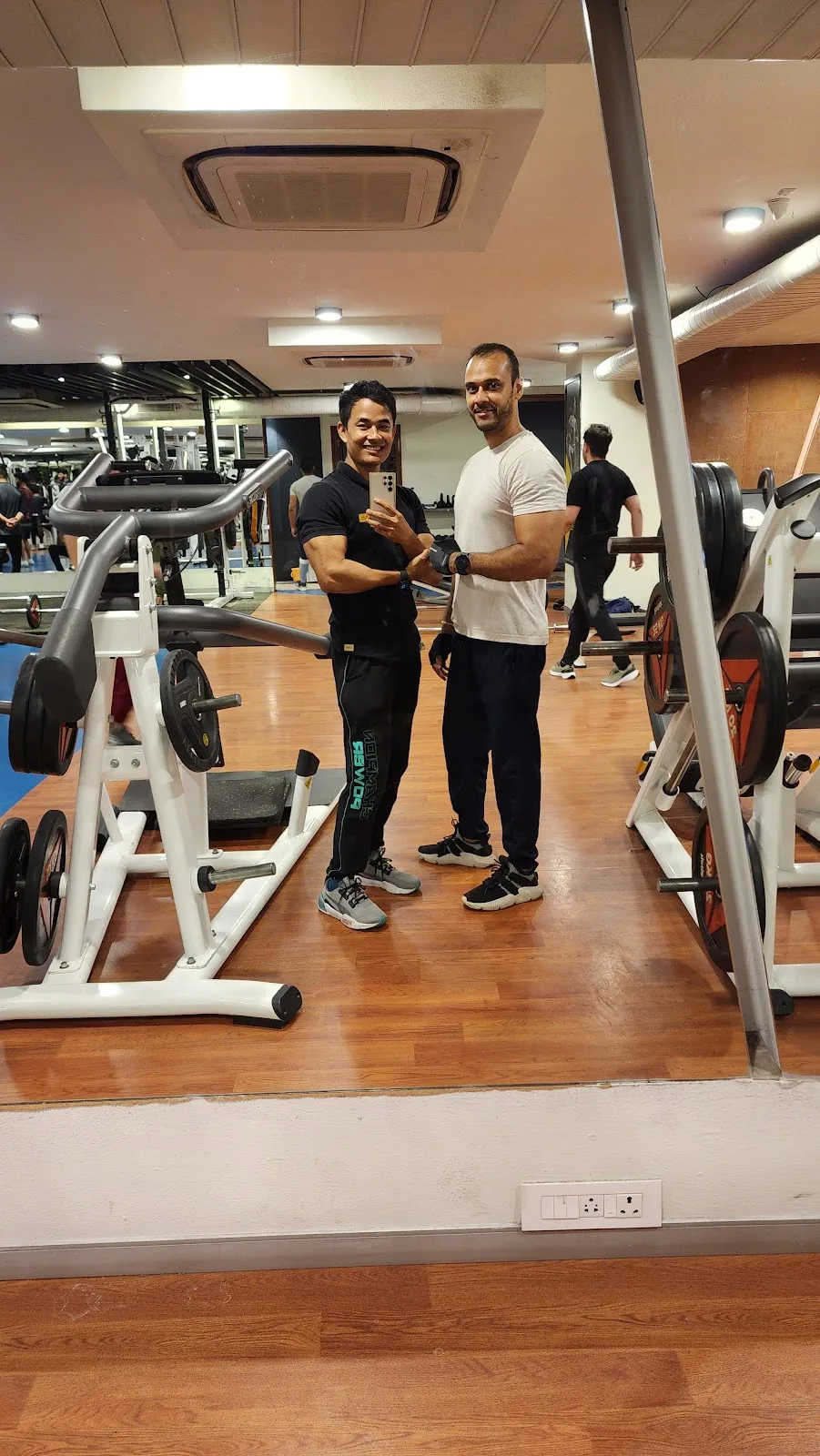 Gold's Gym