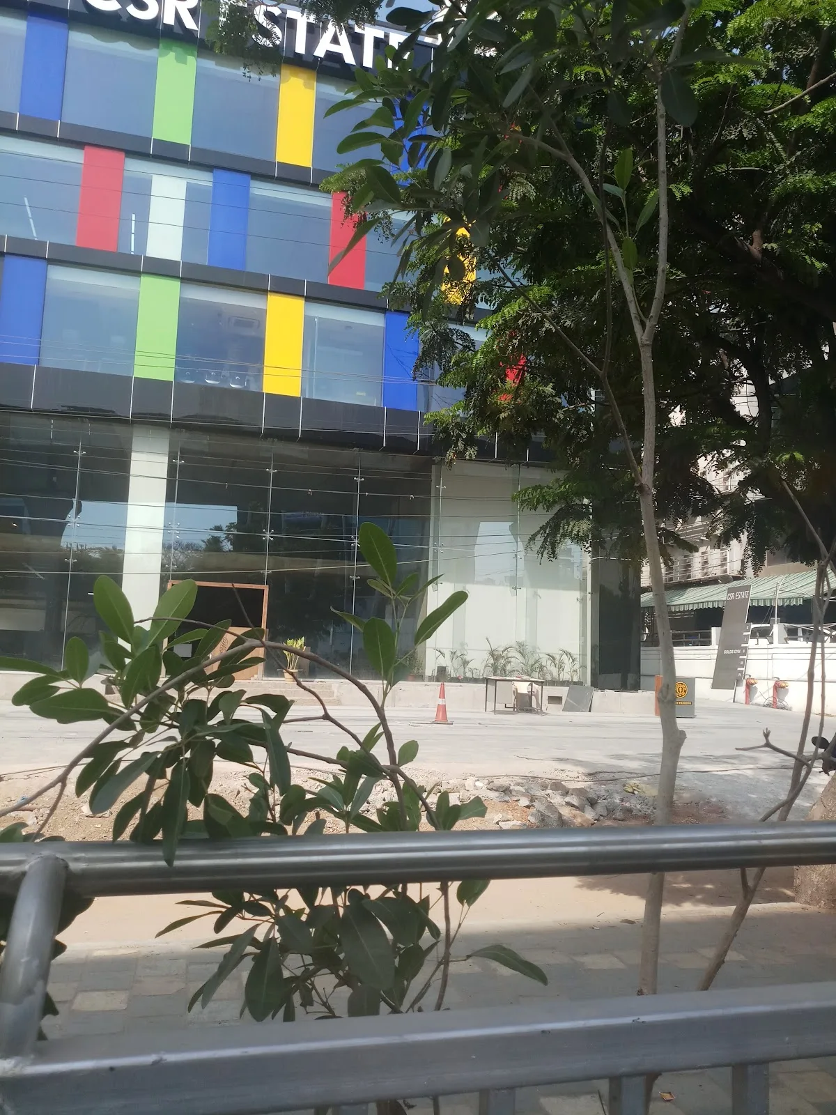 Gold's Gym