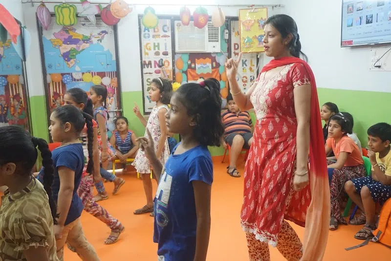 STAR DANCE CLASSES