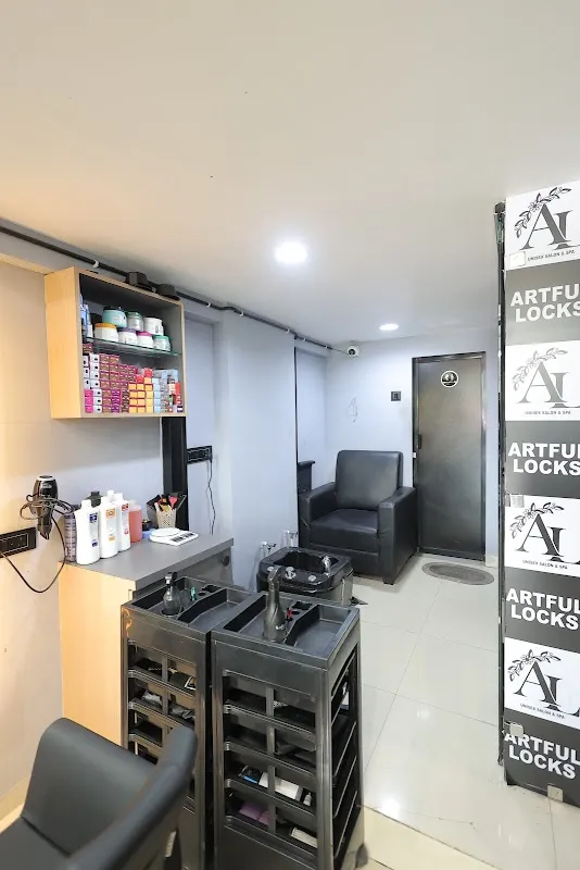 Artful Locks Unisex Salon & Spa