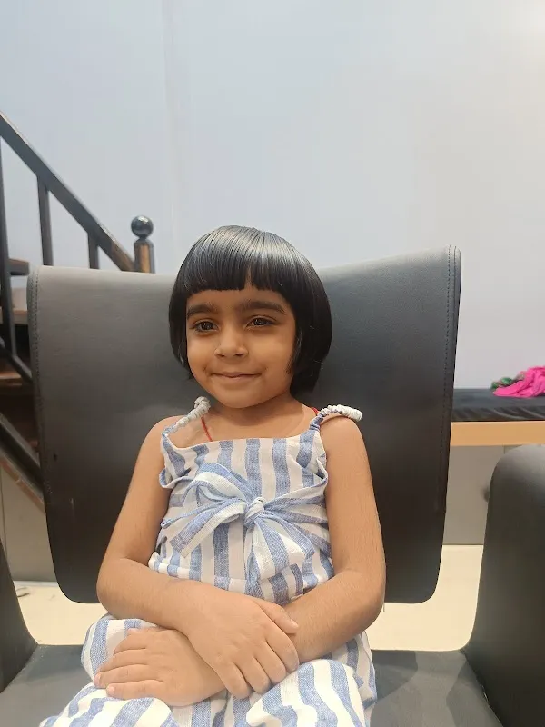 Artful Locks Unisex Salon & Spa
