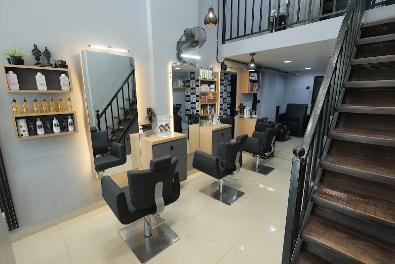 Artful Locks Unisex Salon & Spa