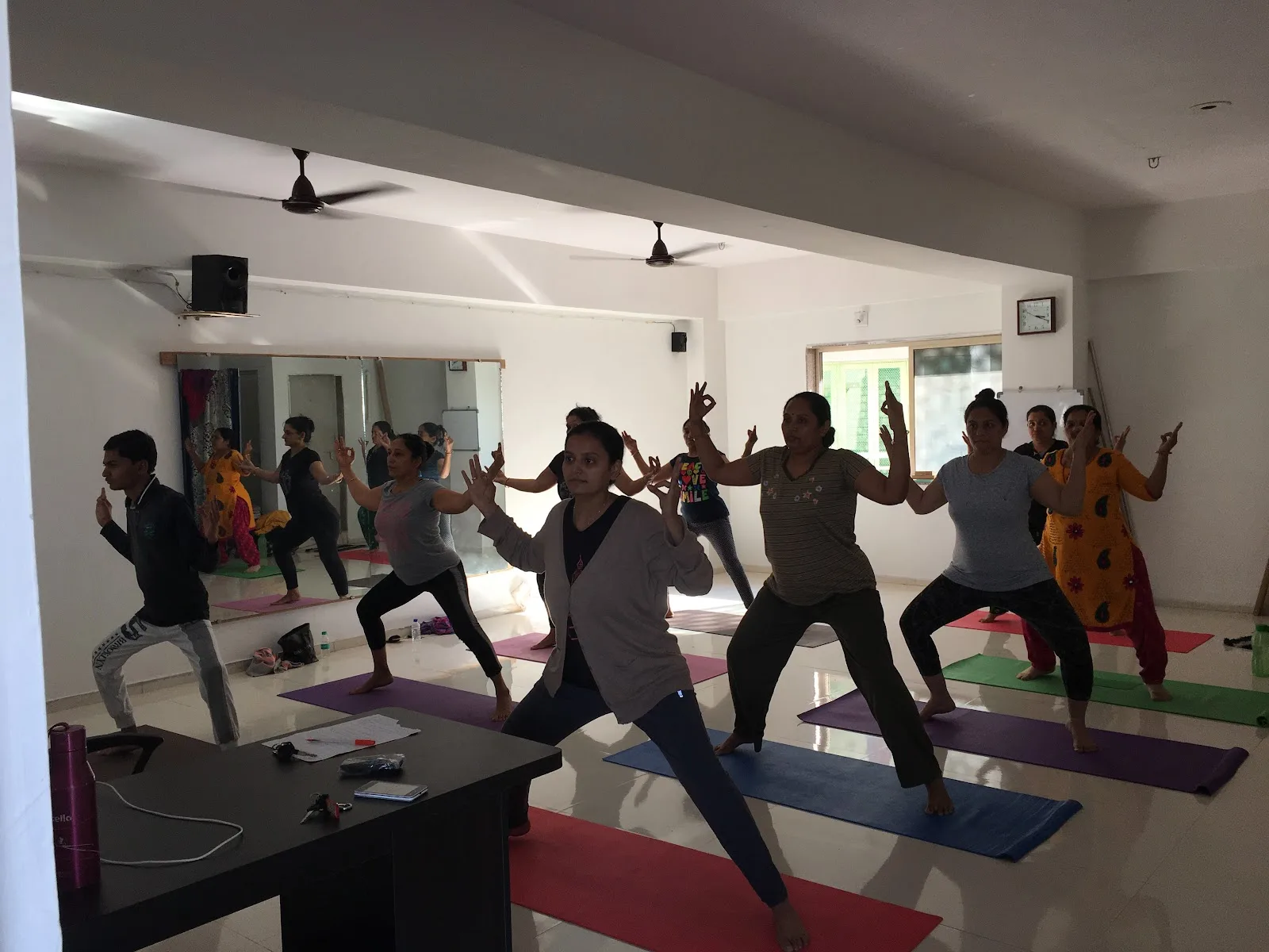 OM YOGA