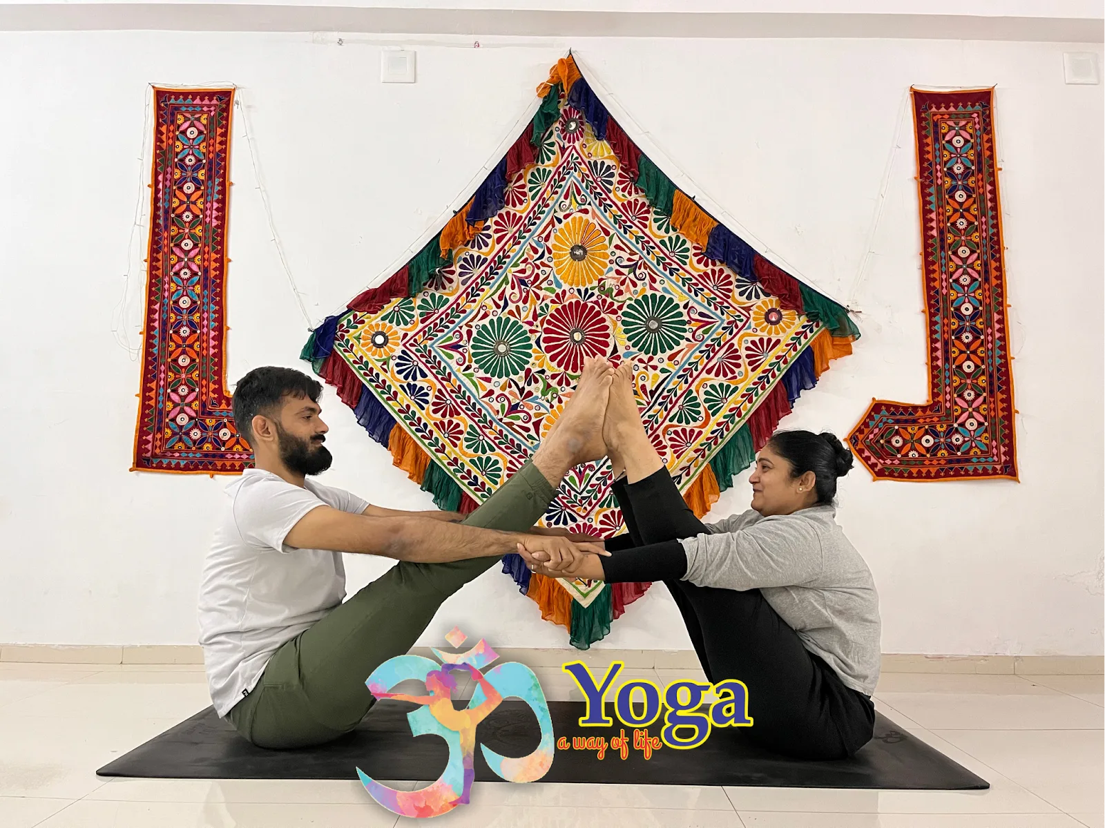 OM YOGA