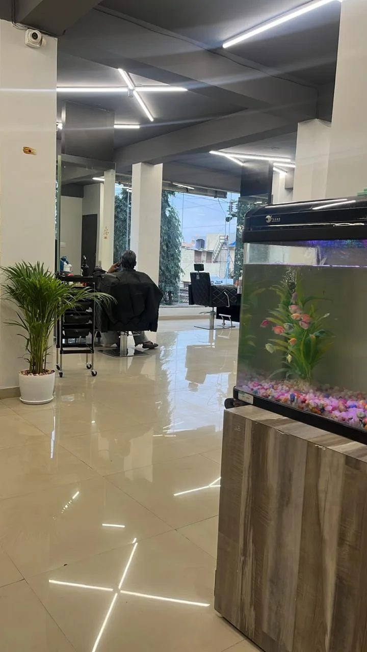 Cut it the family salon