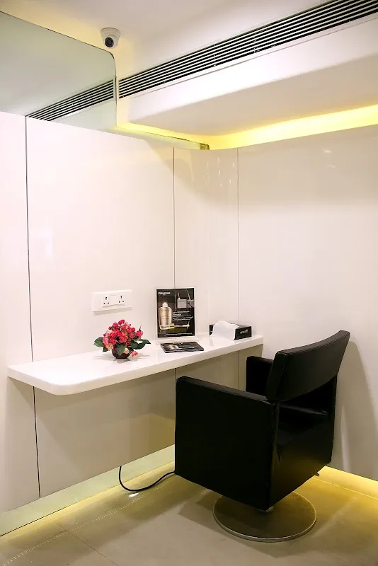 Enrich Salon Kemps Corner India House