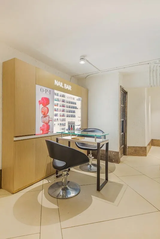 Enrich Salon Kemps Corner India House