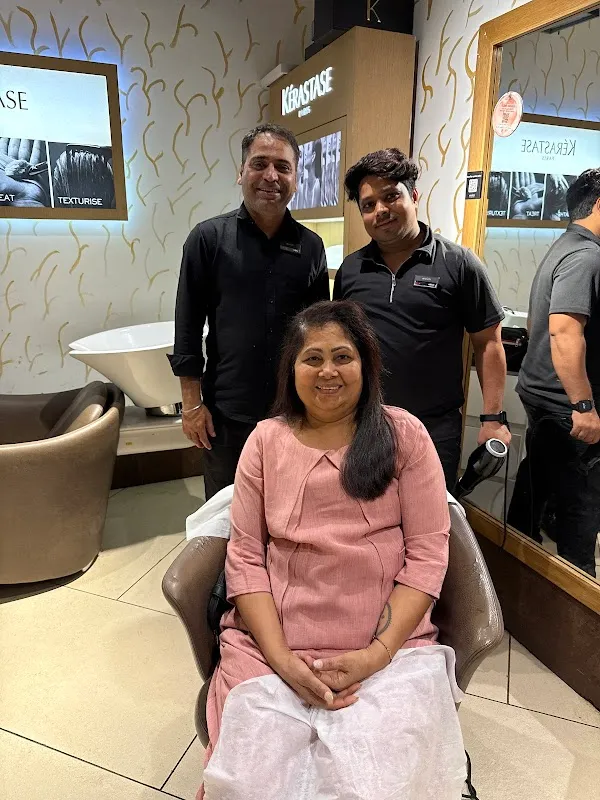 Enrich Salon Kemps Corner India House
