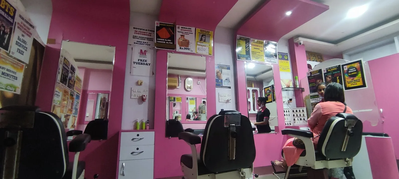 MONALISA BEAUTY PARLOUR