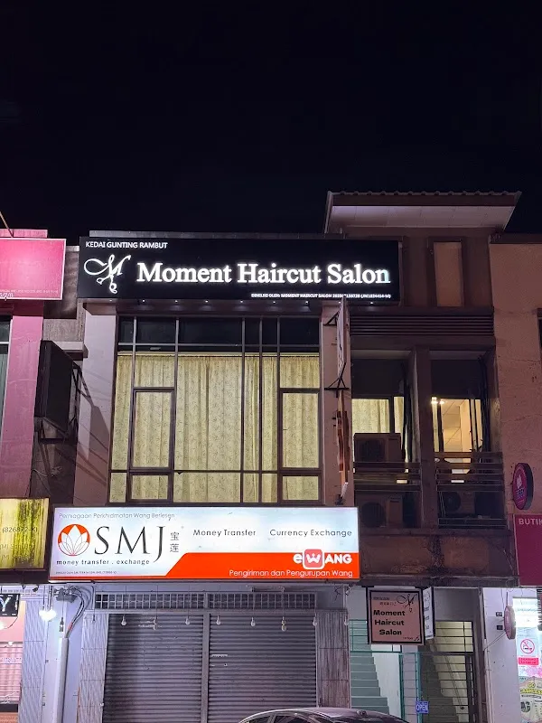 MOMENT HAIRCUT SALON