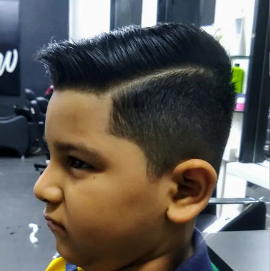 Black & White Salon | Best Gents Salon in Bhubaneswar | Best Beauty Parlour & Salon in Bhubaneswar