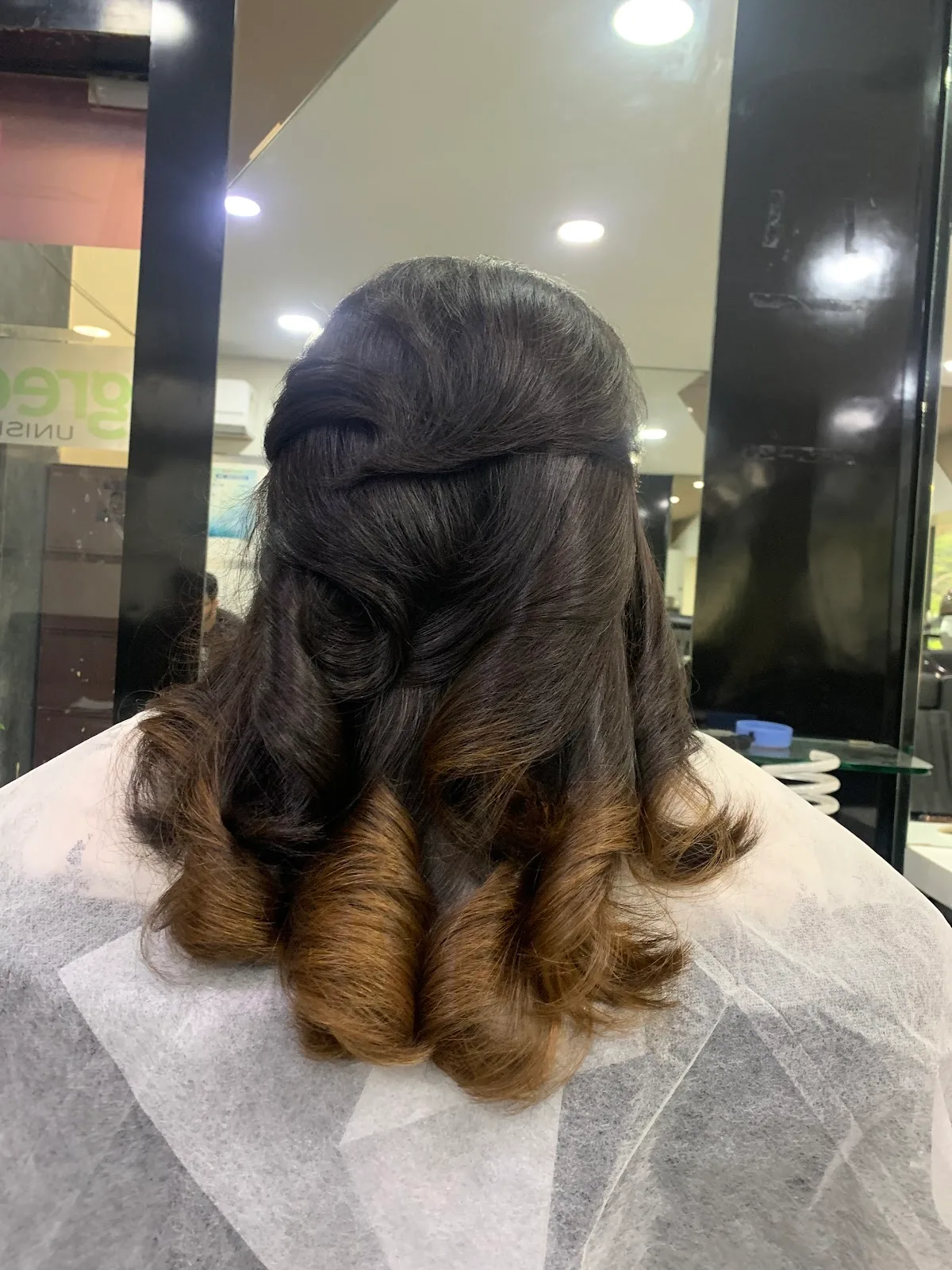 Green Trends - Nungambakkam, Unisex Salon
