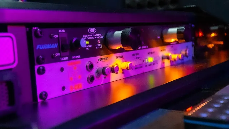 MRGE STUDIOS