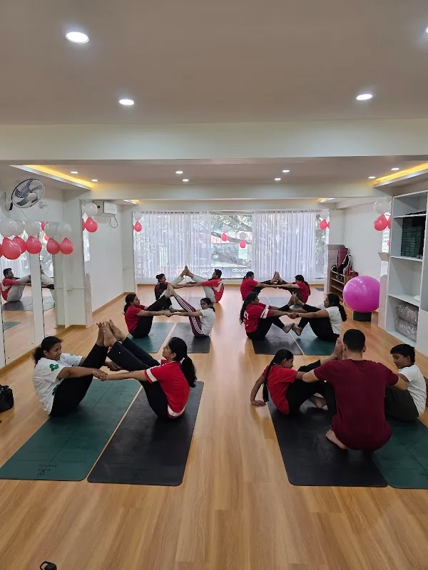 SAMYOG - Best Yoga Studio