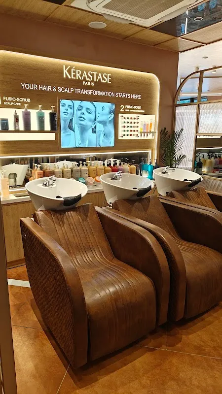Affinity Salon, Connaught Place