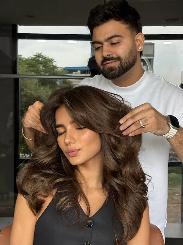 Varun Attri Unisex Salon | Makeup | Academy in Naraina, New Delhi