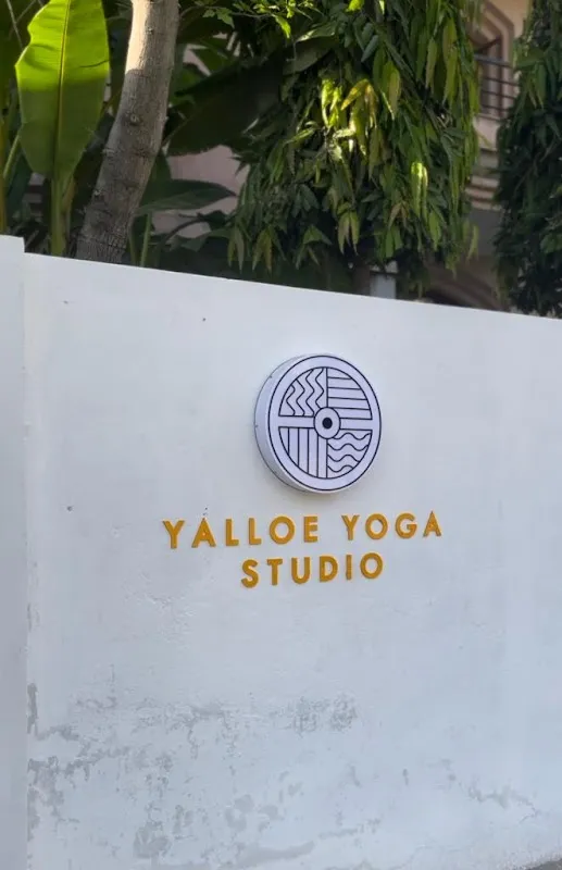 Yalloe Yoga Studio