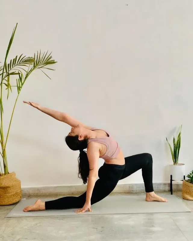 Yalloe Yoga Studio