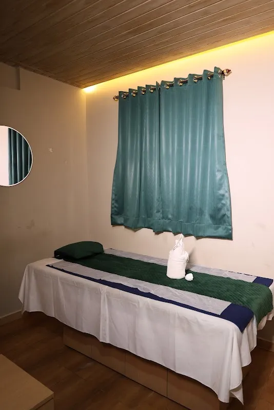 Mallorca Spa In Malad West