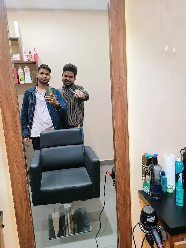 HAIRCRAFT UNISEX SALON