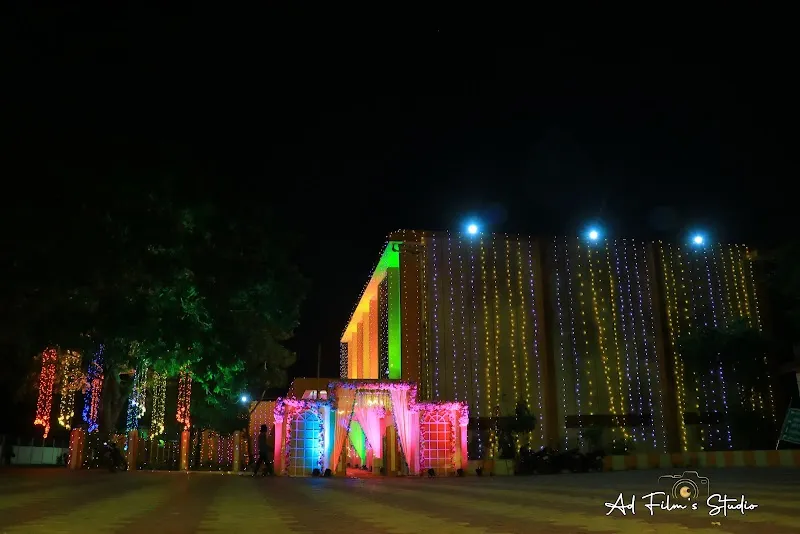 Ad film's Studio