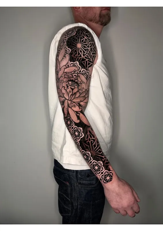 Cleopatra INK Tattoo & Piercing Berlin Studio