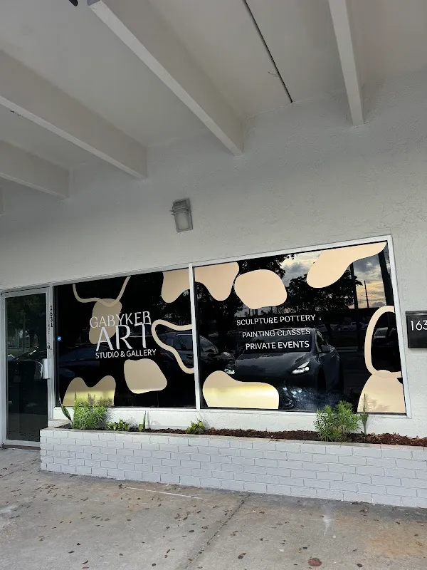GabyKer Art Studio & Gallery