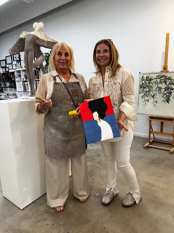 GabyKer Art Studio & Gallery
