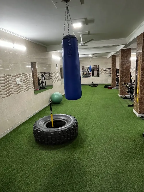 Brother’s Gym:-Best Gym in Sagarpur| Weight Loss Classes in Sagarpur| Aerobics Classes in Sagarpur