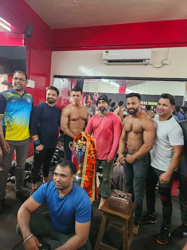 Hardcore Fitness Gym Uran