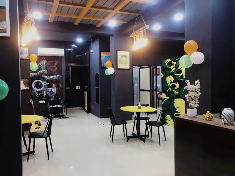 V tattoo studio