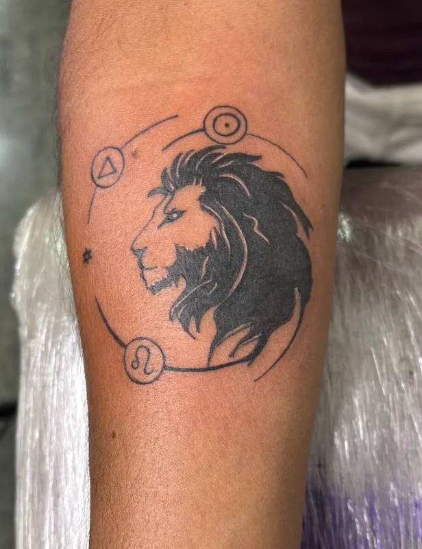 V tattoo studio