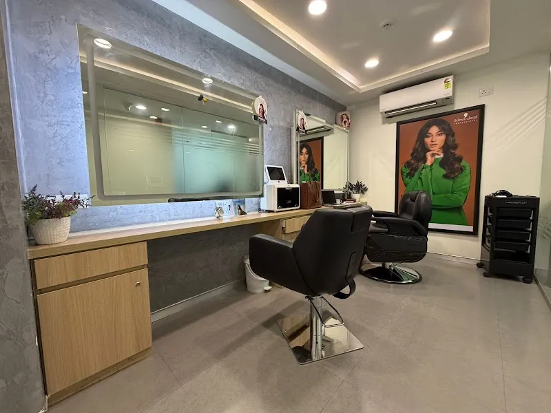 Lakme Salon For Him and Her in 3rd Block Jayanagar,Bengaluru