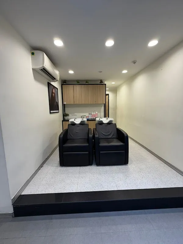 Lakme Salon For Him and Her in 3rd Block Jayanagar,Bengaluru