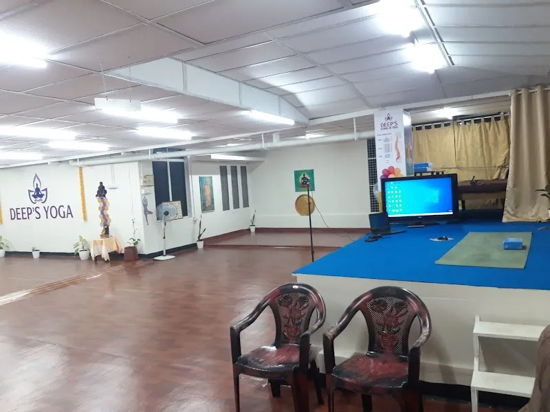 DEEP'S SCHOOL OF YOGA