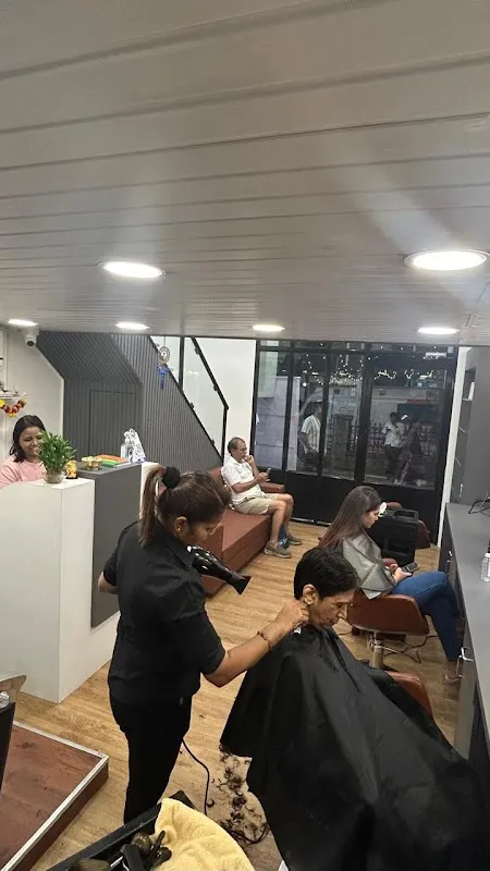 Hair Excuse Unisex salon