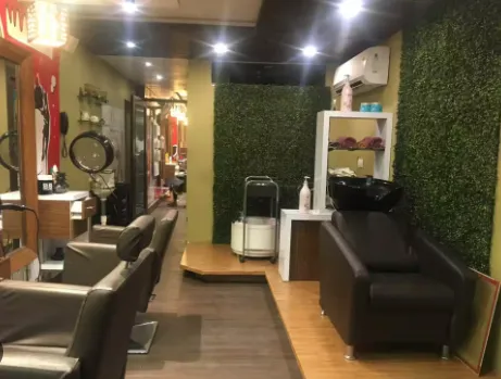 Welefull Unisex Salon | The Best Unisex Hair Salon In Punjabi Bagh, Delhi